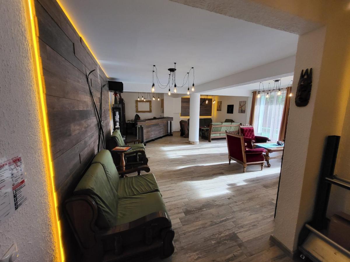 Tache Villa 1 Poiana Brasov Exteriör bild